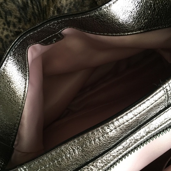 Coach metallic Maggie hobo bag - Picture 6 of 11